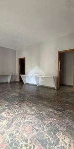 5 locali in affitto - Photo 4
