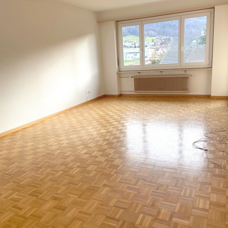 gemütliche Wohnung mit grandiosem Ausblick - Photo 1