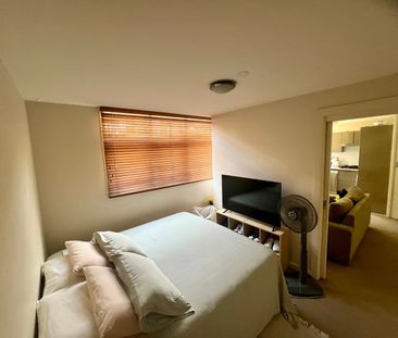 Elizabeth Bay - Photo 6