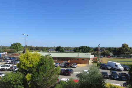 1 x 1 Unit in Awesome Location - Photo 3