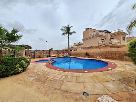 Ref.7638 2-Bedroom Bungalow in Villa Martin - Photo 5