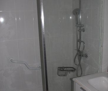 Location Appartement 1 pièce 30m² AURILLAC 15000 - Photo 6