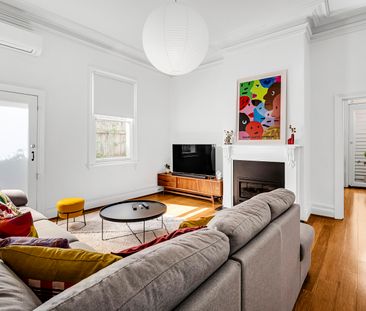 4 Martin Street, Thornbury VIC 3071 - House For Rent | Domain - Photo 3