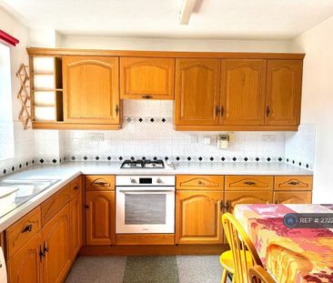 2 bedroom terraced house to rent - Photo 6