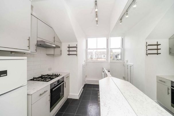 1 bedroom flat to rent - Photo 1
