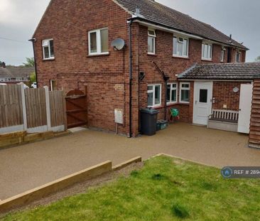 3 bedroom semi-detached house to rent - Photo 1