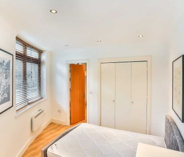 Price £2,200 pcm - Available 09/06/2025 - Furnished - Photo 1