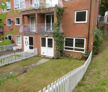 2 bedroom ground floor maisonette to rent - Photo 2