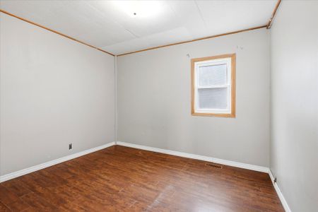 For Lease - 54 Farley Circle, Georgina, Ontario - Photo 5