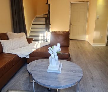 For Lease - 339 Sugar Pine Crescent Unit# B, Kanata, Ontario - Photo 6