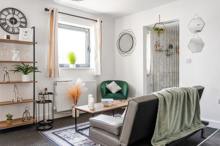 1 bedroom flat to rent - Photo 2