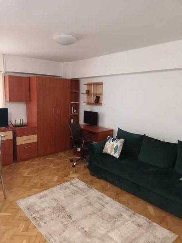 Garsoniera de inchiriat in Craiova, Dolj, Ultracentral, Str.Vasile Conta, Z-uri - Photo 2
