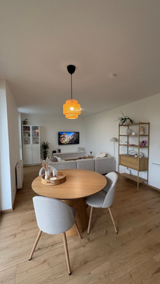 NEUBAU - 2‑Zimmer‑Wohnung mit Balkon, Küche und Schrankraum - Photo 1