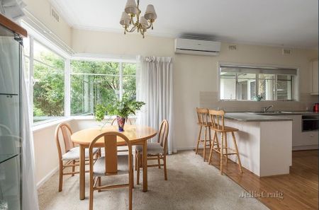 22 Taurus Street, Balwyn North - Photo 2