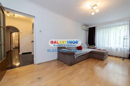 Inchiriere apartament 3 camere TITAN (Str. Schitului) CENTRALA PROPRIE - Fotografie 2