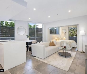 MGM MARTIN - TWO BEDROOM APARTMENT - Photo 2