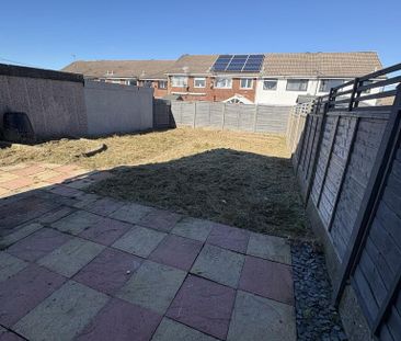 3 bedroom semi-detached house to rent - Photo 1