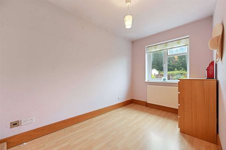 Vernon Drive, Stanmore, HA7 2BW - Photo 4