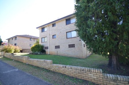 Heart of Wentworthville!! - Photo 3