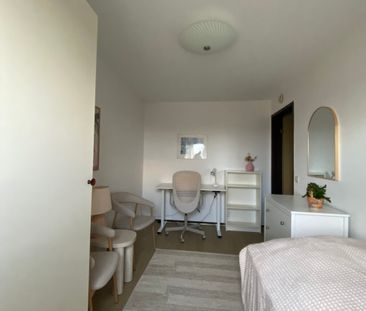 Rum uthyres nära SLU till kvinnliga studenter - Photo 1