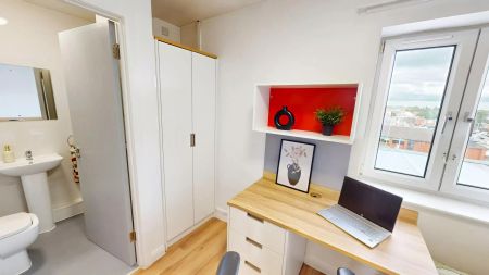 Bronze Ensuite - Photo 4