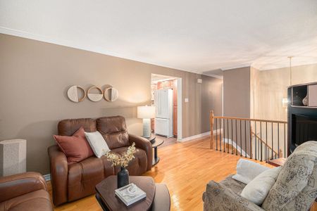 For Lease - 2 Castlebeau Street, Russell, Ontario - Photo 2