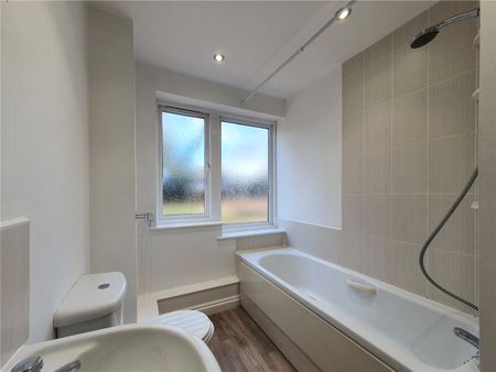 2 bed apartment to rent in Cambridge Square, Middlesbrough, TS5 - Photo 2