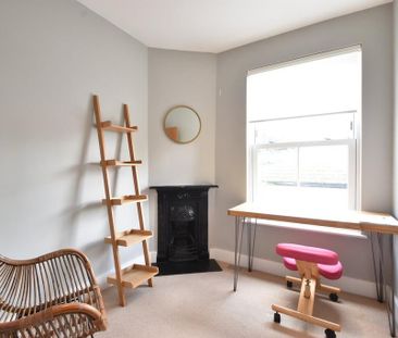 3 bedroom semi-detached house to rent - Photo 6