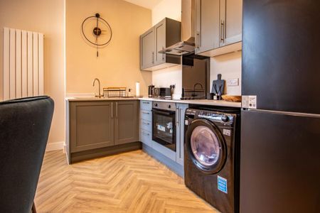 1 bedroom flat to rent - Photo 5