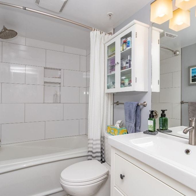 302-1562 West 5th Ave, Vancouver - Photo 1