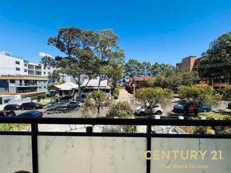 Modern Apartment in Prime Blacktown Location – Spacious & Stylish Living! - Photo 3