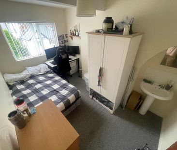 Unit 2, 79 Wellesley Avenue, Belfast, BT9 6DH - Photo 4