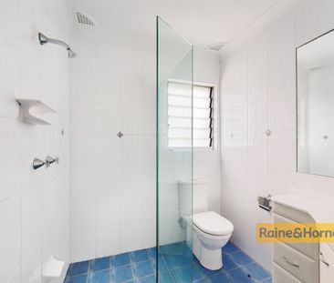Two Bedroom Unit in Waterfront Complex! - Photo 4