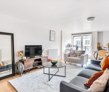 2 bedroom flat to rent - Photo 3