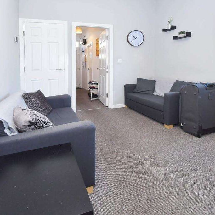 Lime Street Room 4 - Photo 1