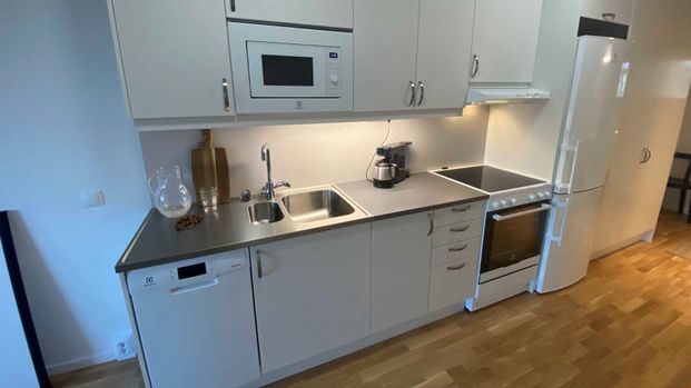 Strandparksvägen, Nyköping - Photo 1