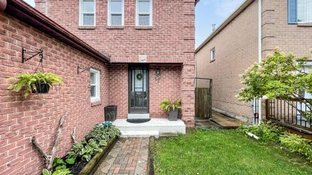 For Lease - 52 Radford Drive, Ajax, Ontario - Photo 3