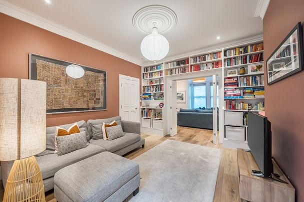 5 bedroom terraced house to rent - Photo 1