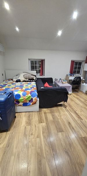 Studio Flat, Chatham Street, RG1 - Photo 1