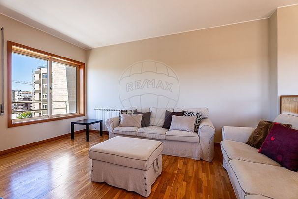 Apartamento T3 em Porto - Foto 1