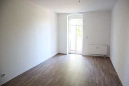 Zwei schöne Räume mit Einbauküche und Balkon ! - Photo 5