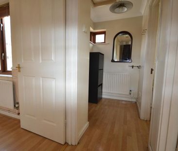 3 bedroom detached house to rent - Photo 2