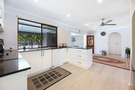 Burleigh Waters - Photo 4