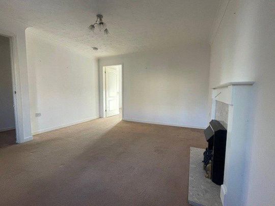 3 bedroom link detached house to rent - Photo 1