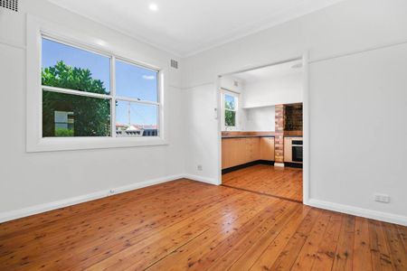 CHARMING HOME CLOSE TO CBD! - Photo 3