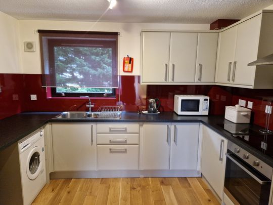 2 bedroom apartment to rent - Photo 1