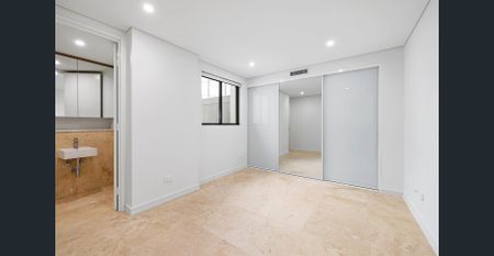 Modern Boutique Block - Photo 2