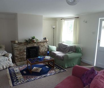 3 bedroom terraced house to rent - Photo 3