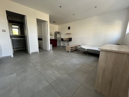 Studio meublé 30 m2 secteur Rabanesse/Coubertin/Lecoq - Photo 2