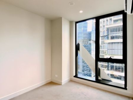 2 Bedroom*2202 - Photo 3